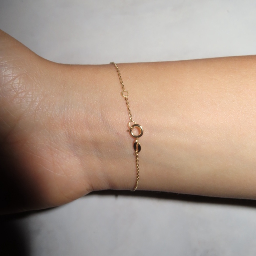 18k Solid Gold Hand Chain 100%Authentic - image 3